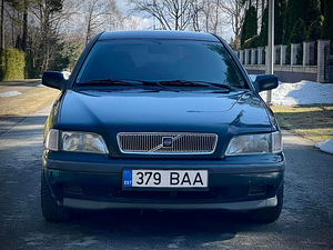 Autorent Volvo V40 (2 foto / 9)