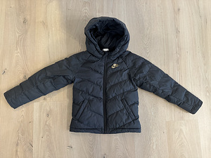 Nike laste jope, 122-128 suurus