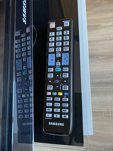 Продам телевизор Samsung 32" (4 фото из 4)