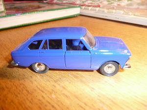 NSVL automudel Moskvich-IZ-1500 kombi Lilla A12 Haruldan (2 foto / 5)
