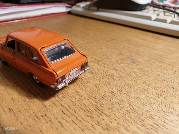 Модель автомобиля Москвич-ИЗ-1500 универсал Оранжевый!! В хорошем состоянии! (фото #4)