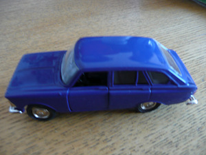 NSVL automudel Moskvich-IZ-1500 kombi Lilla A12 Haruldane (3 foto / 4)