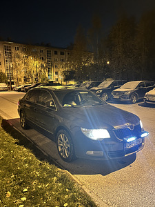 Skoda superb 2.0 125kw manu (7 foto / 12)