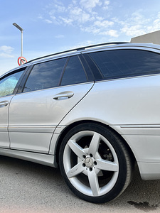 Mercedes Benz c200 2008 (6 foto / 15)
