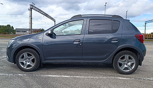 Dacia Sandero Stepway 0.9 66kW (4 foto / 15)