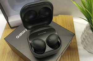 Samsung Galaxy Buds2 Pro Graphite (1 foto / 8)
