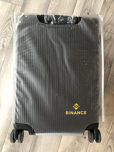Uus Kohver Binance (4 foto / 4)