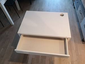 Ikea MICKE kirjutuslaud, valge, 73x50 cm (2 foto / 5)