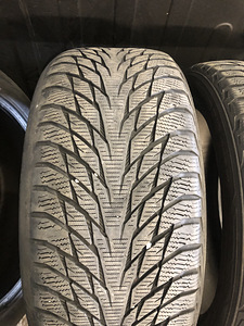 NOKIAN Hakkapeliitta R2 4tk 245/45 R19 M+S (5 foto / 7)