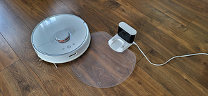 Продам моющий робот-пылесос Roborock S502-00 (4 фото из 5)