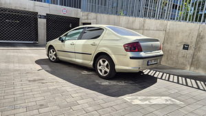 Peugeot 407 (5 foto / 8)