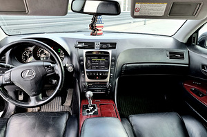 LEXUS GS300 2005 Black (3 foto / 8)