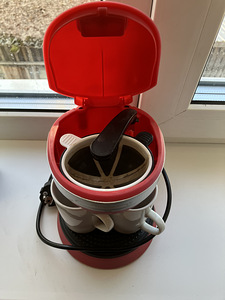 HENSKE kohvikeetja (2 foto / 2)