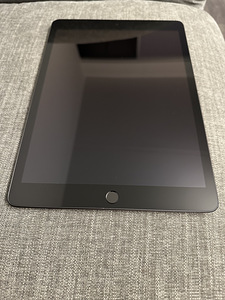 Apple iPad 9th Gen(2021)10,2” 256Gb Wifi +Cellular(LTE) (4 foto / 5)