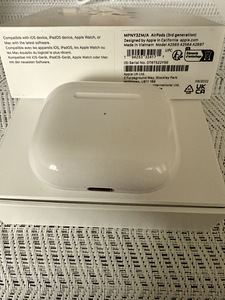 Apple AirPods 3.Gen (5 foto / 6)