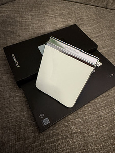 Samsung Galaxy Z Flip5 256GB (5 foto / 7)