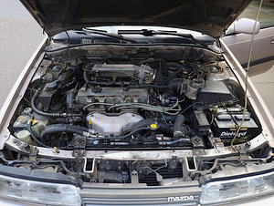 Mazda 626 2,2i kat, luukpära, 1989 (2 foto / 3)