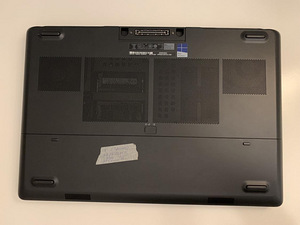 МОЩНЫЙ НОУТБУК DELL PRECISION 7710 (2 фото из 6)