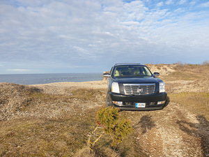 Cadillac escalade 2011 B+G (2 foto / 9)