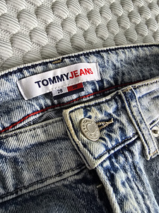 Tommy jeans teksad (2 foto / 3)