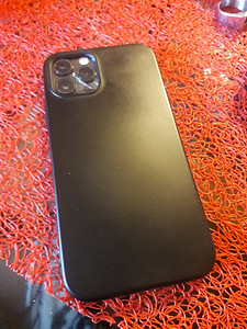 iPhone 12 pro (3 фото из 3)