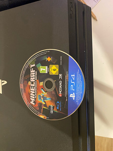 Playstation 4 Pro 1tb (4 foto / 8)