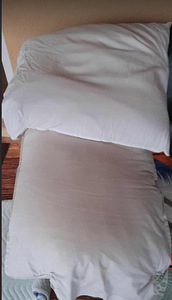 Kaamelivillane tekk + 2 sulepadi (2 foto / 2)