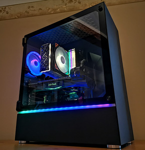 Ryzen 5 3600 + GTX 1080 + 32GB 3600Mhz RGB DDR4 (2 foto / 6)