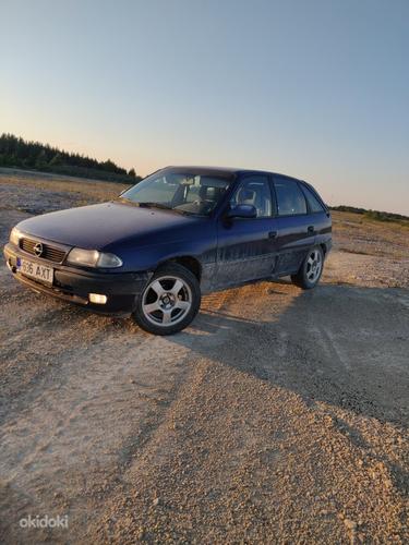 Opel Astra 1.7td (фото #3)