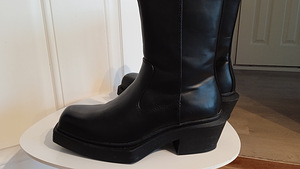 Naiste kingad BERSHKA (6 foto / 10)