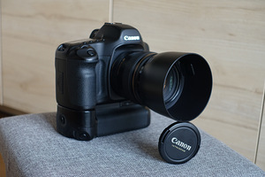 Canon 5d + objektiiv 85mm-1.8 - 650 eurot.