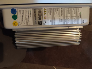 Growatt MOD 8000TL3-XH hybriid inverter (1 foto / 4)