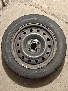 Диски Шины 195/60 R15 Hankook (1 фото из 8)