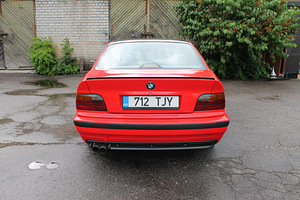 BMW E36 316 2.8 R6 142kv. (6 foto / 15)