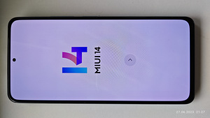 Xiaomi Poco F3. 8/256GB (1 foto / 4)