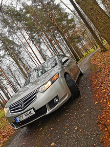 Honda accord 2009 universal (4 foto / 5)
