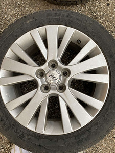 Mazda -6 R17(5*114,3) veljed original (8 foto / 10)