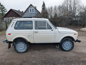 Lada Niva VAZ 2121 (7 foto / 8)