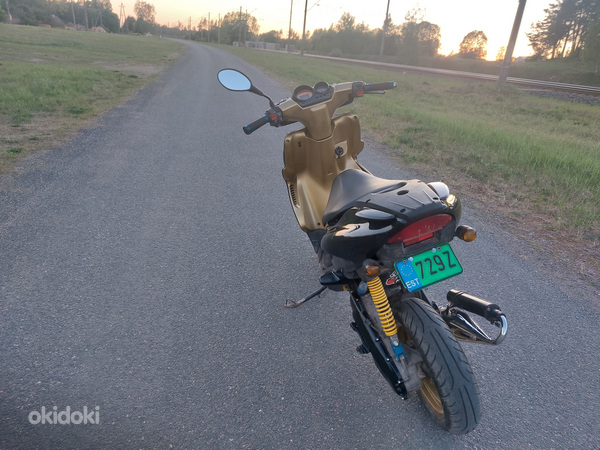 Скутер Yamaha Aerox 70cc / Косится (фото #6)