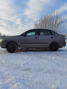 Müüa Seat Cordoba (2 foto / 9)