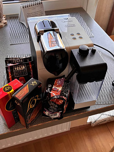 Nespresso Delonghi kapselkohvimasin (4 foto / 4)