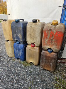 Kanistrid 30 l. (1 foto / 2)