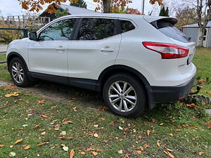 Nissan Qashqai 2014 (3 foto / 9)