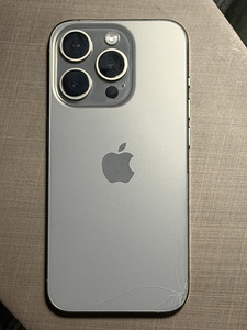 Продам iphone 15 pro 256gb (2 фото из 5)