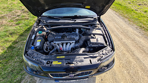 Volvo s60 (8 фото из 11)