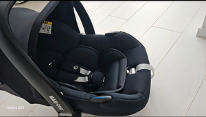 Maxi-Cosi CabrioFix i-Size turvahäll + ISOFIX alus (2 foto / 5)