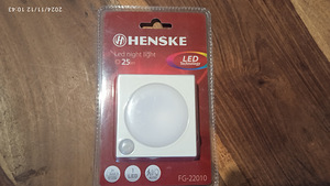 LED ночник с датчиком движения HENSKE. НОВЫЙ. 10 ШТ.