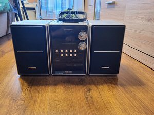 Samsung mm-kt8, muusikakeskus (1 foto / 2)
