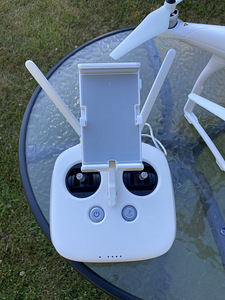 DJI Phantom 3 Professional (4 фото из 7)