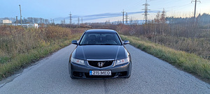 Honda Accord 2.0 114kW (5 foto / 10)